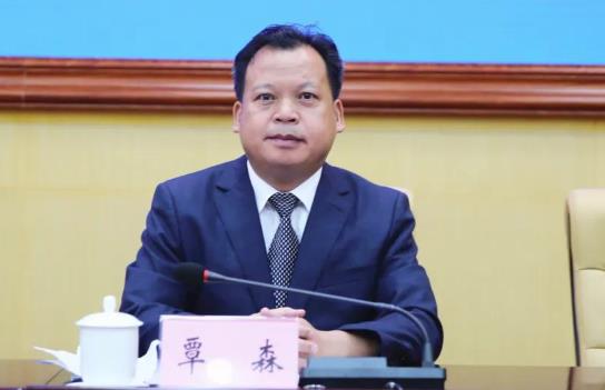 覃森簡(jiǎn)歷：防城港市殘聯(lián)理事長(zhǎng)覃森接受審查調(diào)查，曾任防城港市商務(wù)局局長(zhǎng)，上思縣委副書記、縣長(zhǎng)